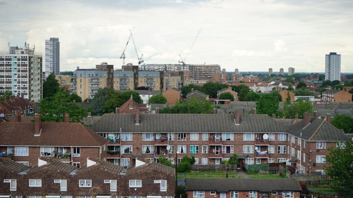 Council Housing Allocation Policy: Bands, Waits and Your Rights - ilustracja artykulu