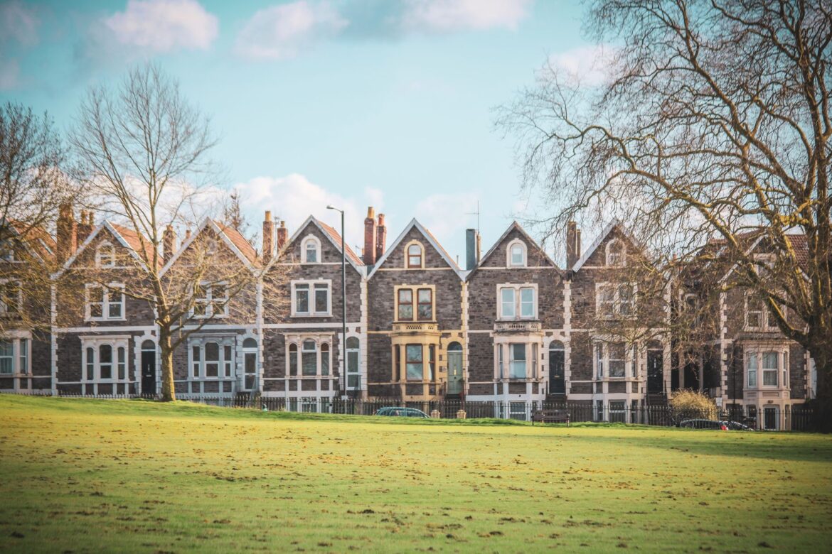 How the Council Housing Waiting List Works in Colkirk and Norfolk - ilustracja artykulu
