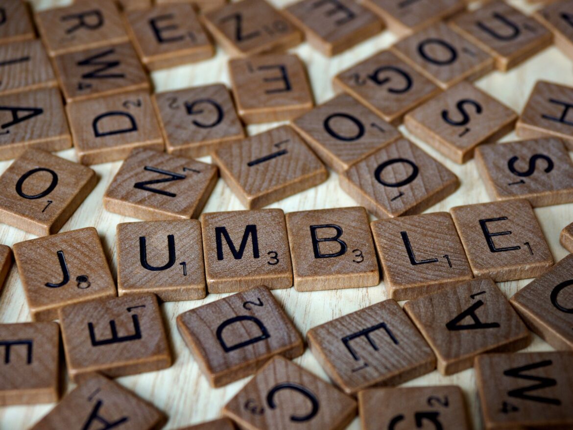 How to Run a Jumble Sale: The Complete UK Village Guide - ilustracja artykulu