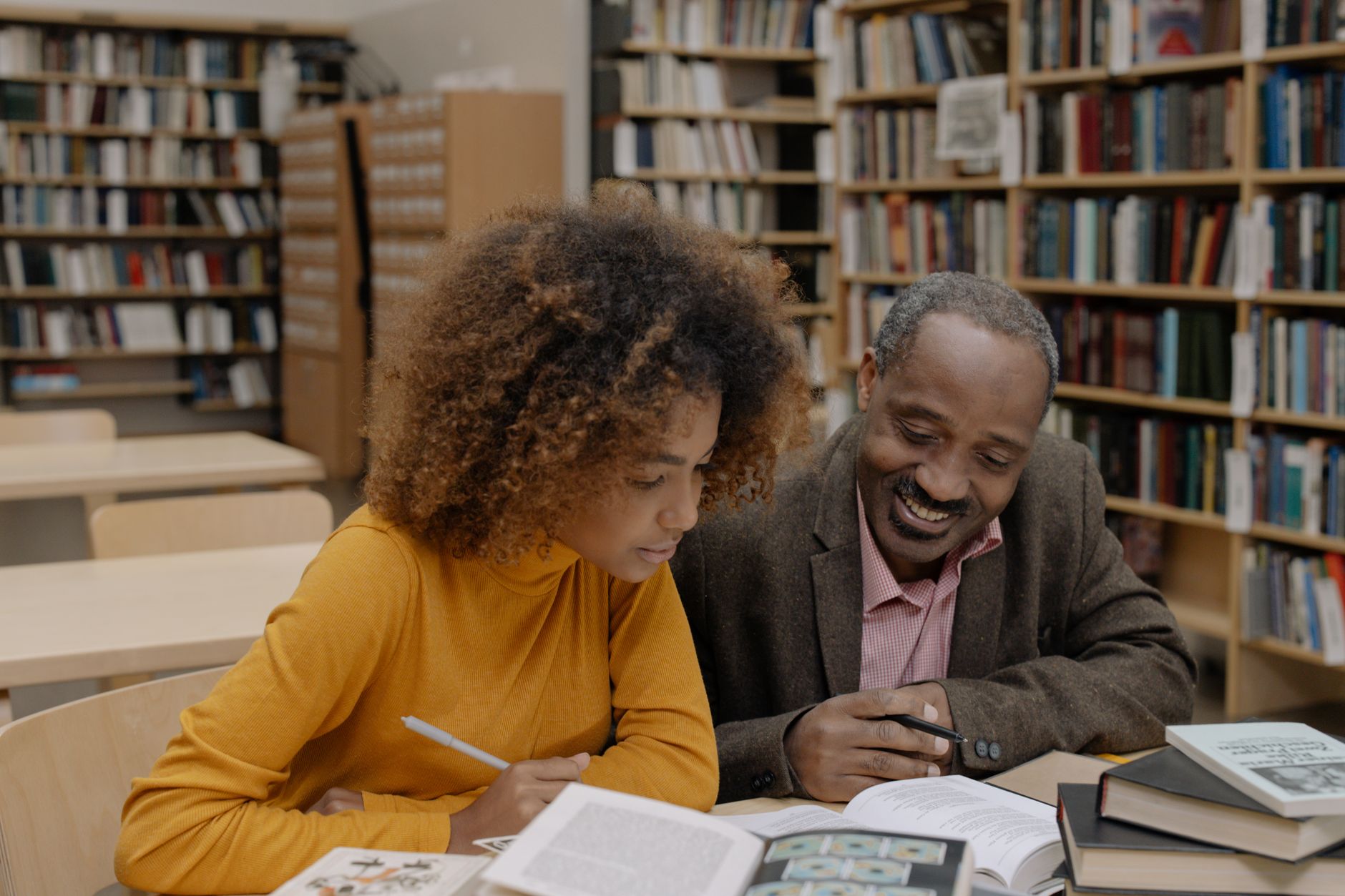 How to Become a Literacy Volunteer in Your Local Community - zdjecie w tresci