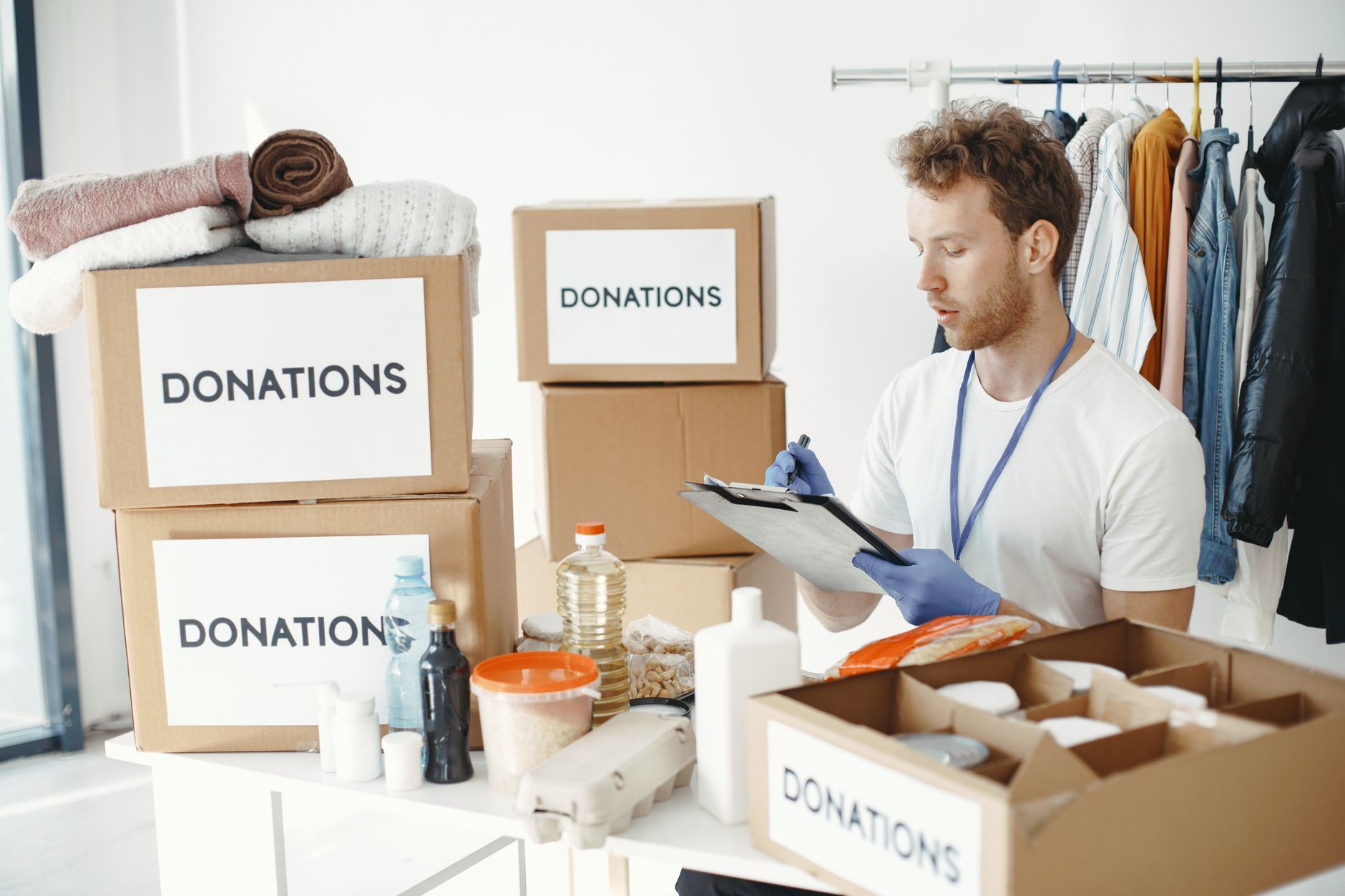 How to Start a Food Bank: A Practical UK Guide for Village Communities - zdjecie w tresci